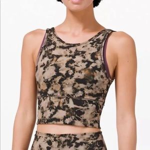 Lululemon power pivot everlux tank
